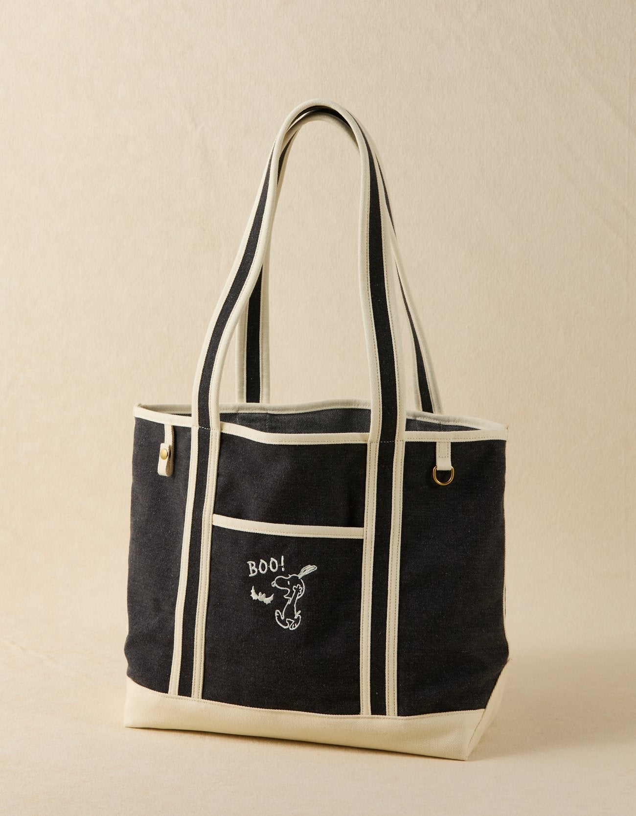 Snoopy Tote — Black BOO front